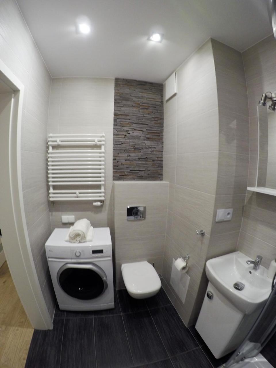 Apartament Obrzezna 3 Deluxe Varsovia Exterior foto
