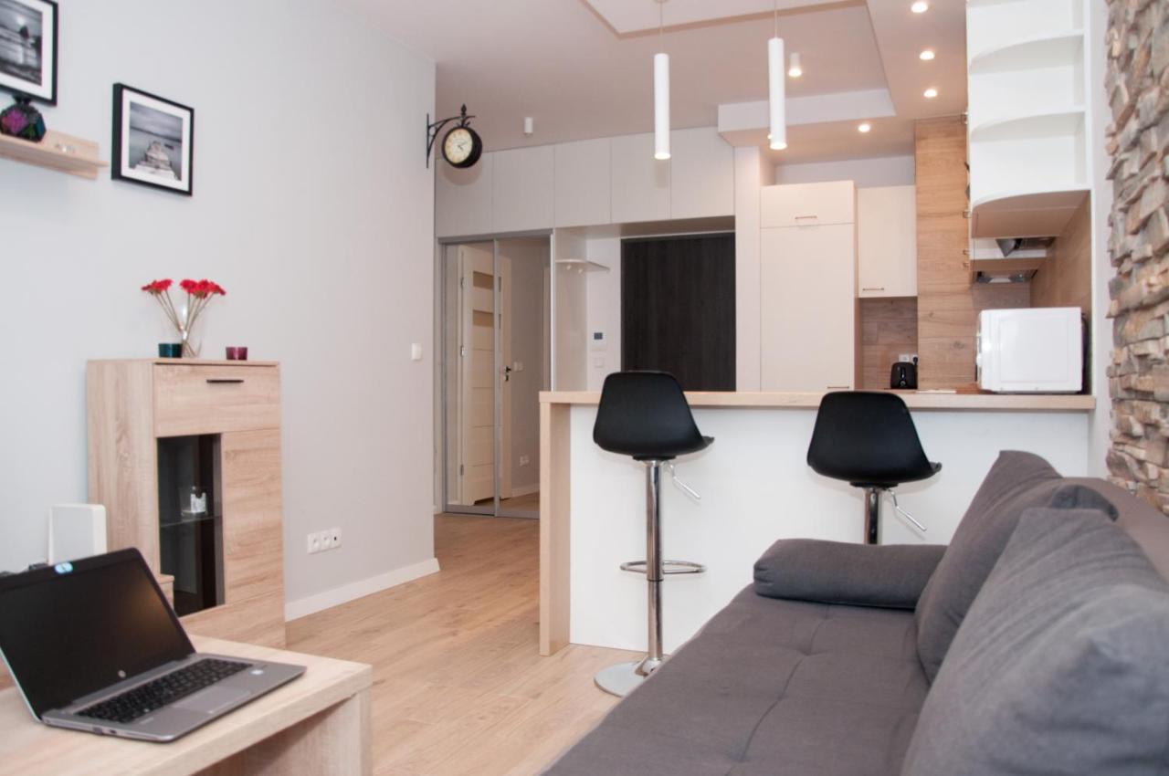 Apartament Obrzezna 3 Deluxe Varsovia Exterior foto