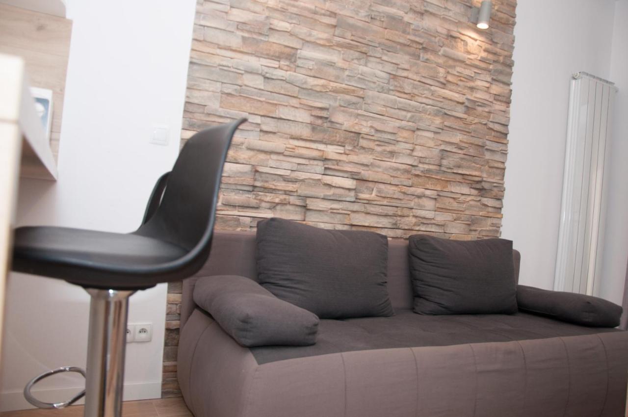 Apartament Obrzezna 3 Deluxe Varsovia Exterior foto